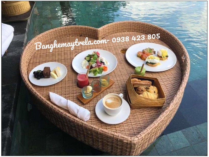 Khay nổi mây nhựa- Khay đồ ăn nổi hồ bơi