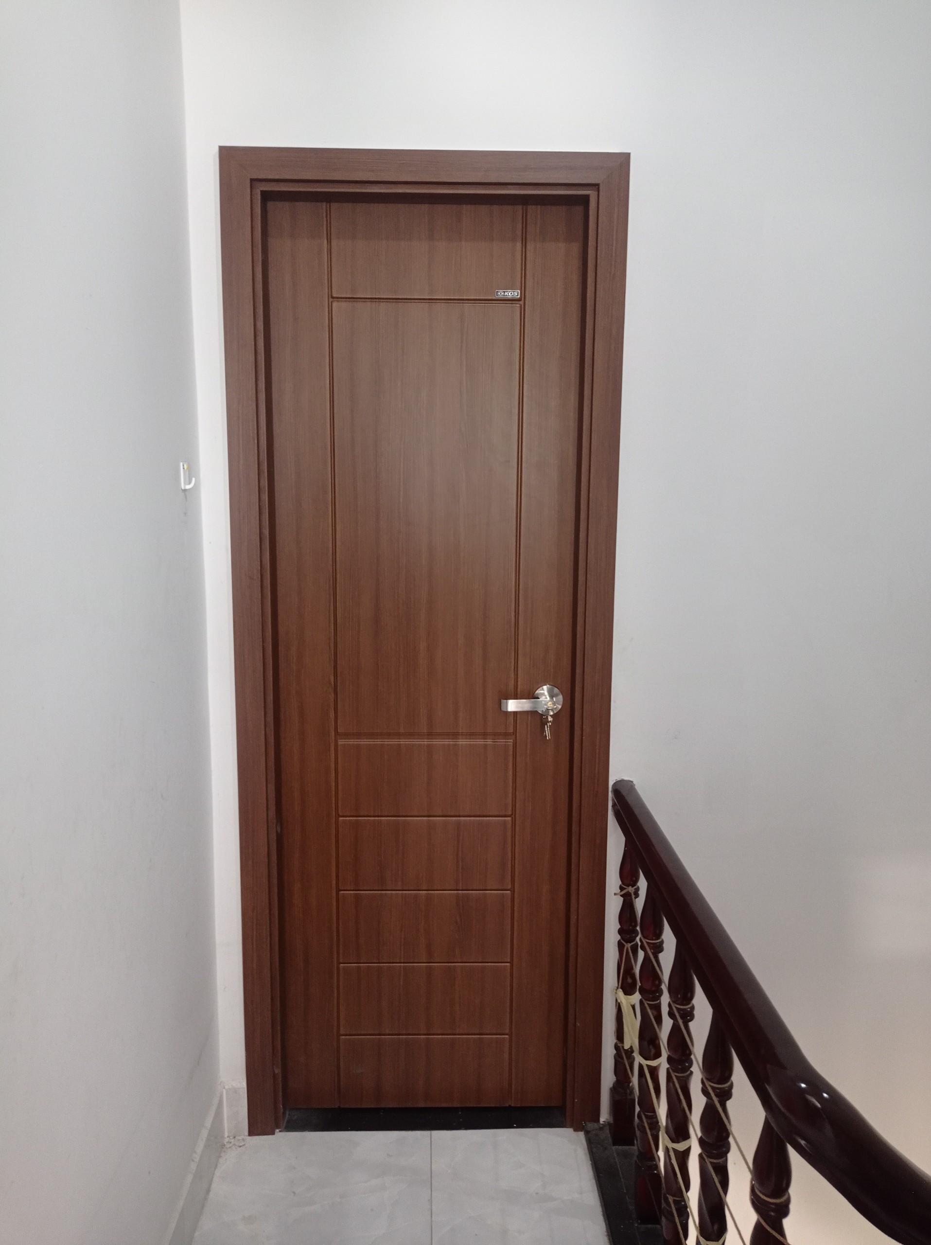CỬA NHỰA ABS HÀN QUỐC GIÁ RẺ CHẤT LƯỢNG