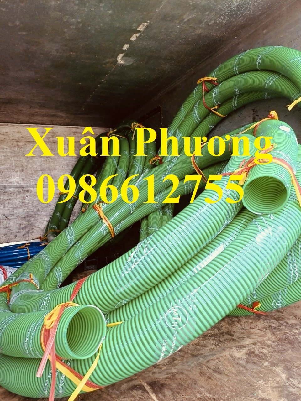 Ống Gân Nhựa Cổ Trâu Dùng Hút Trấu ,Hút Nước Phi 150mm luôn sẵn hàng