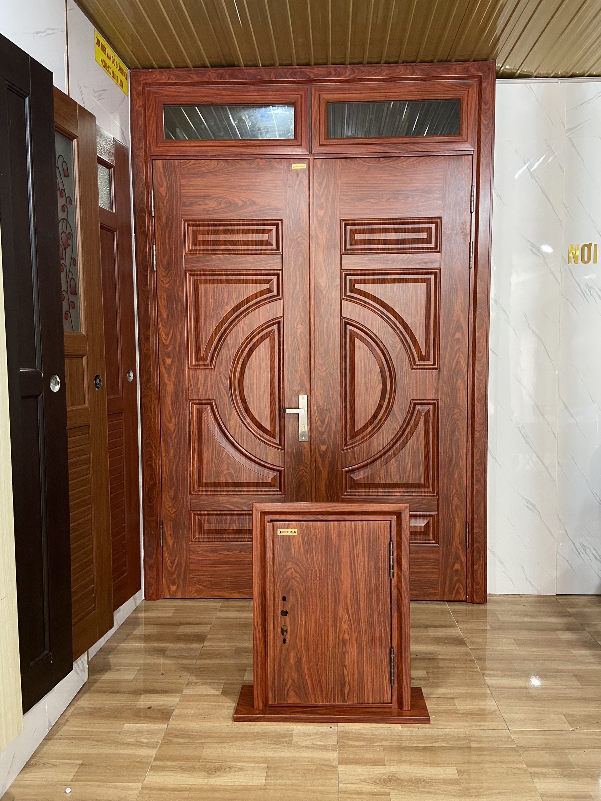 Báo giá Cửa Thép Vân Gỗ Tại Đồng Tháp  Giá Tận Xưởng