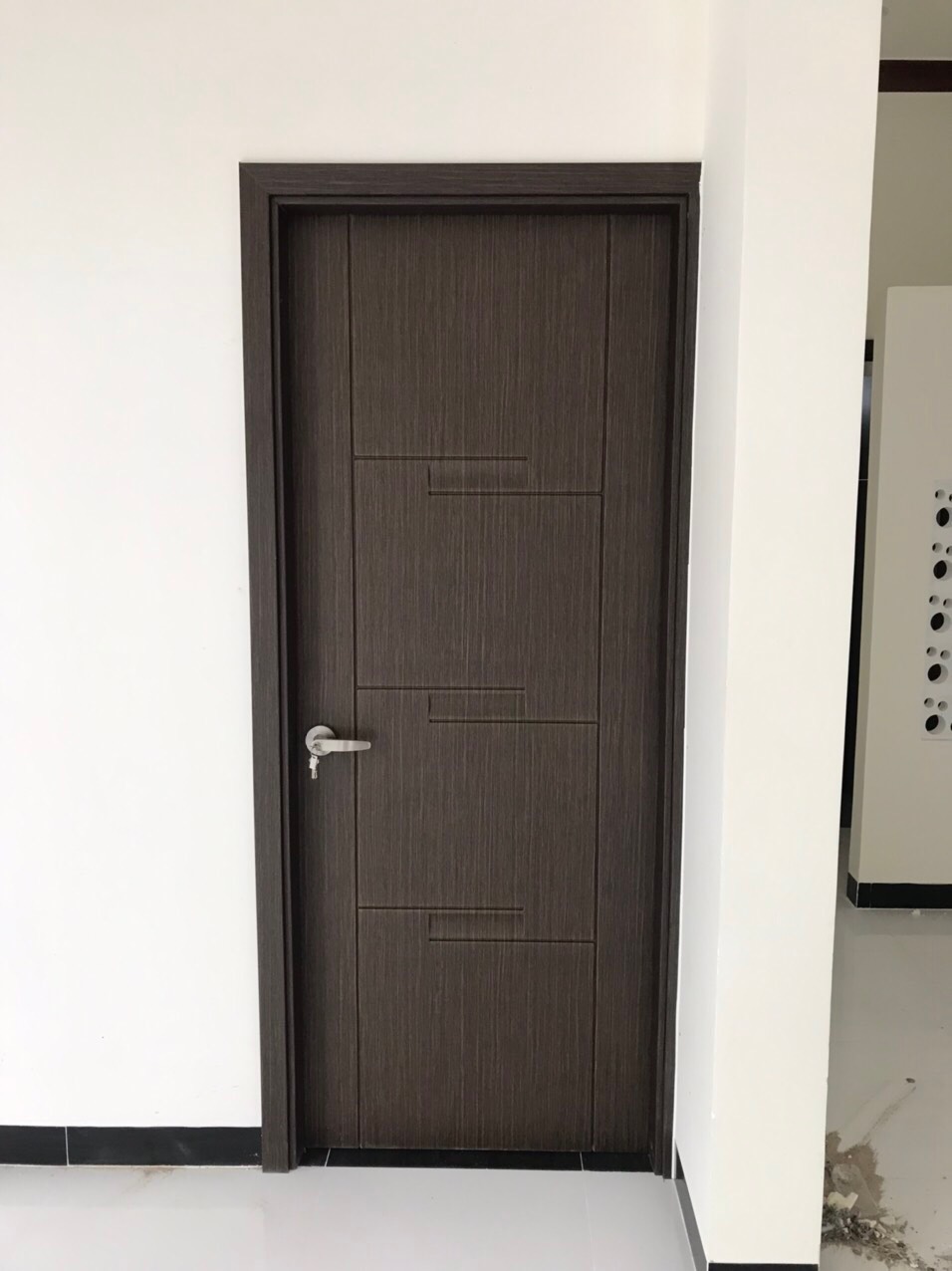 Mẫu cửa Nhựa Abs Hàn Quốc mới nhất tháng 5/2024