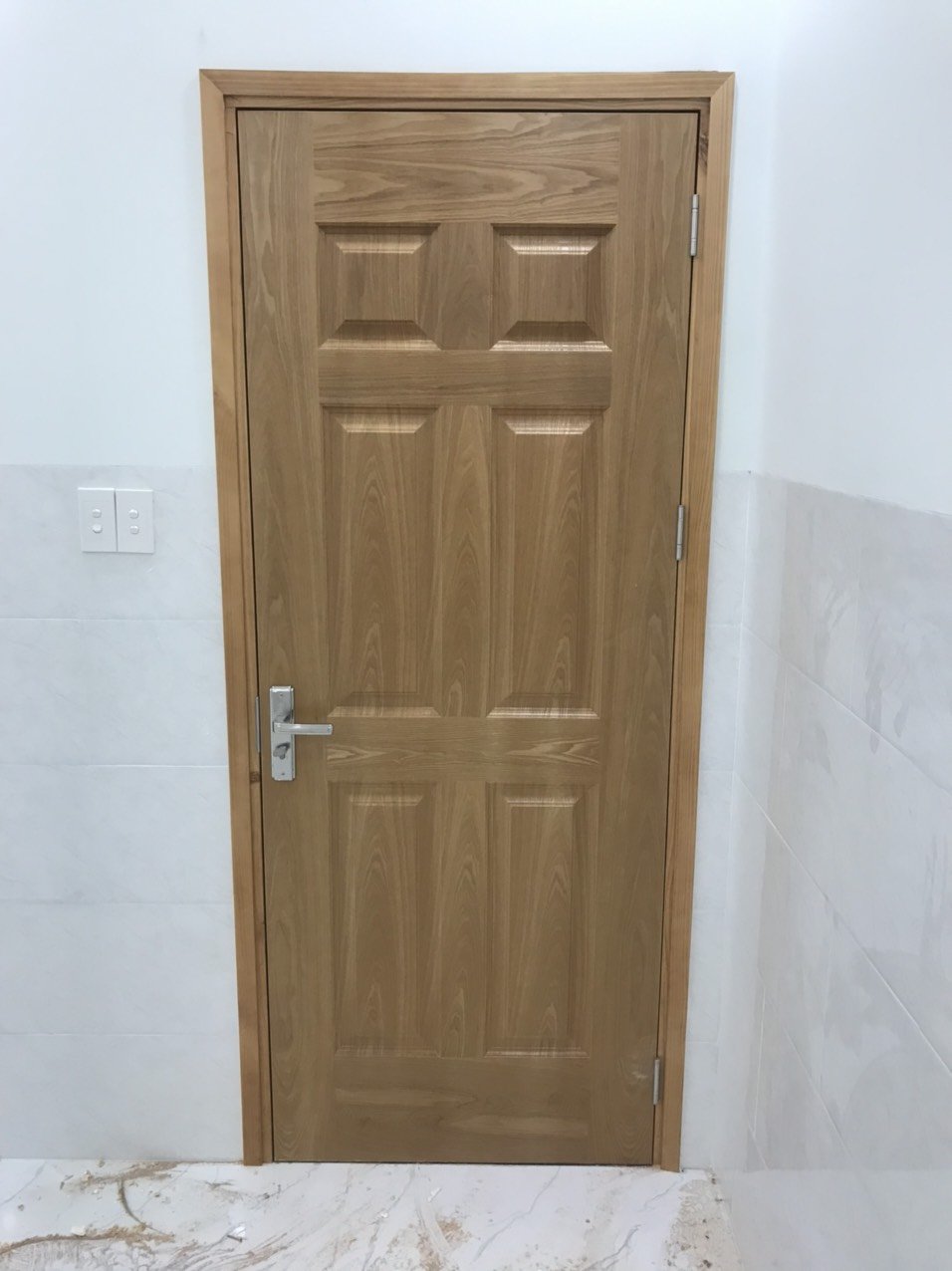 Báo giá cửa gỗ công nghiệp tại phú quốc kingdoor