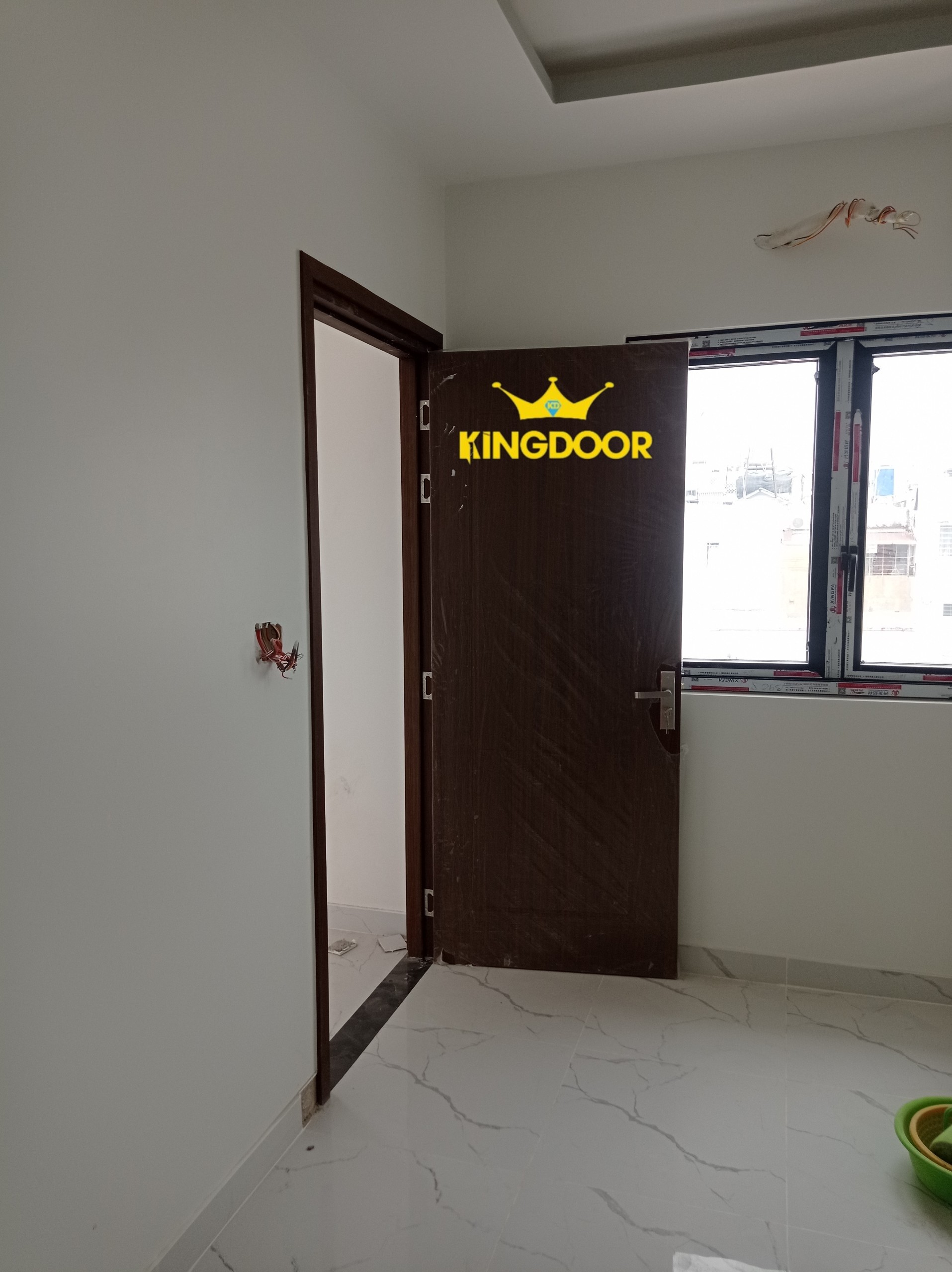 Báo giá cửa nhựa composite tại Quận 4  khasg ước 100%