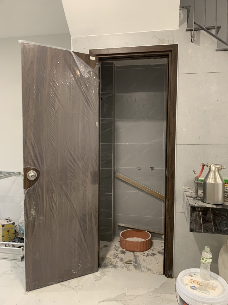 Giá Cửa nhựa composite tại Quận 5 Mẫu Cửa nhựa giá rẻ