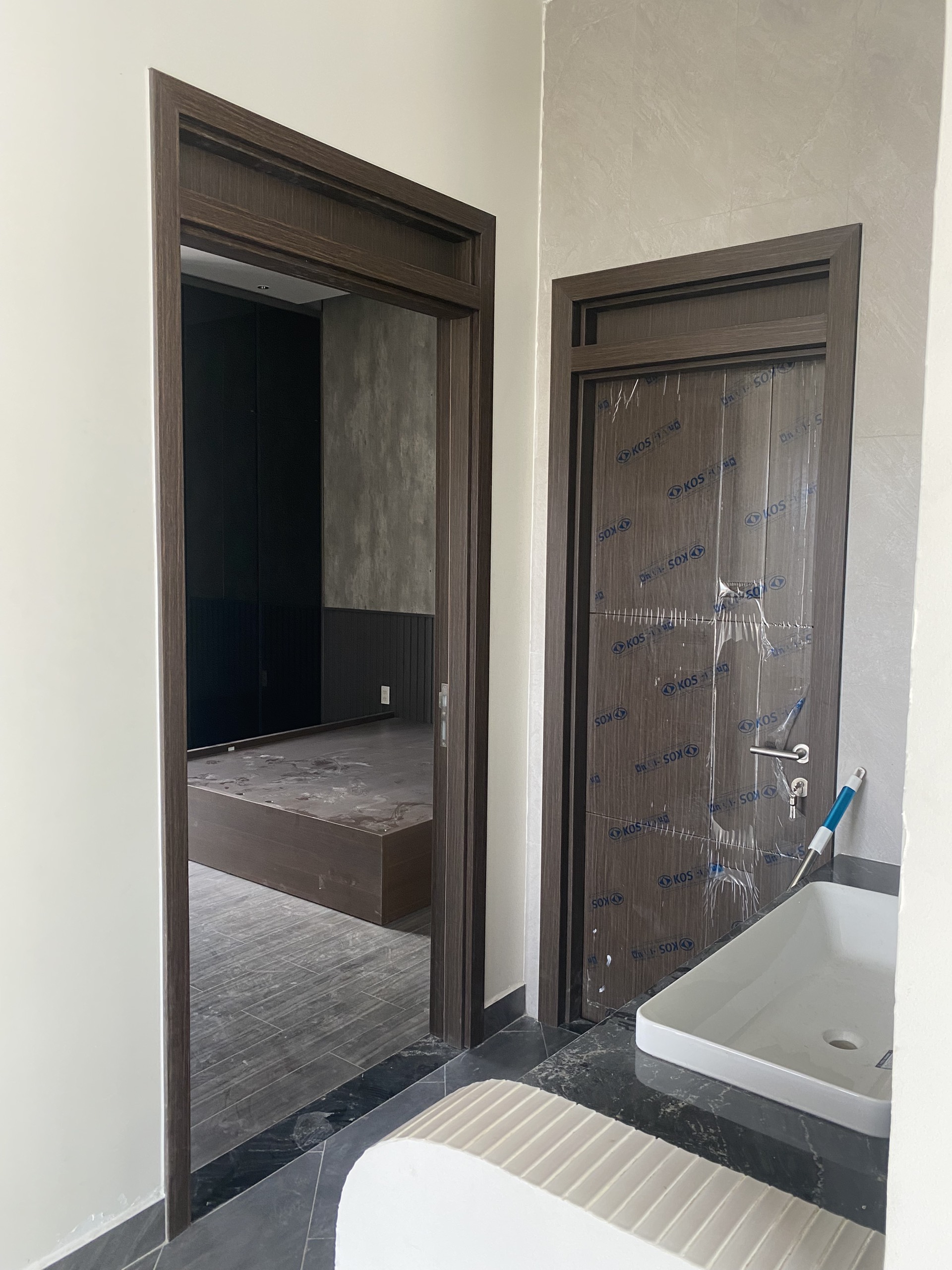 Cấu Tạo Cửa nhựa abs Hàn Quốc  Cửa Hàng kotdoor