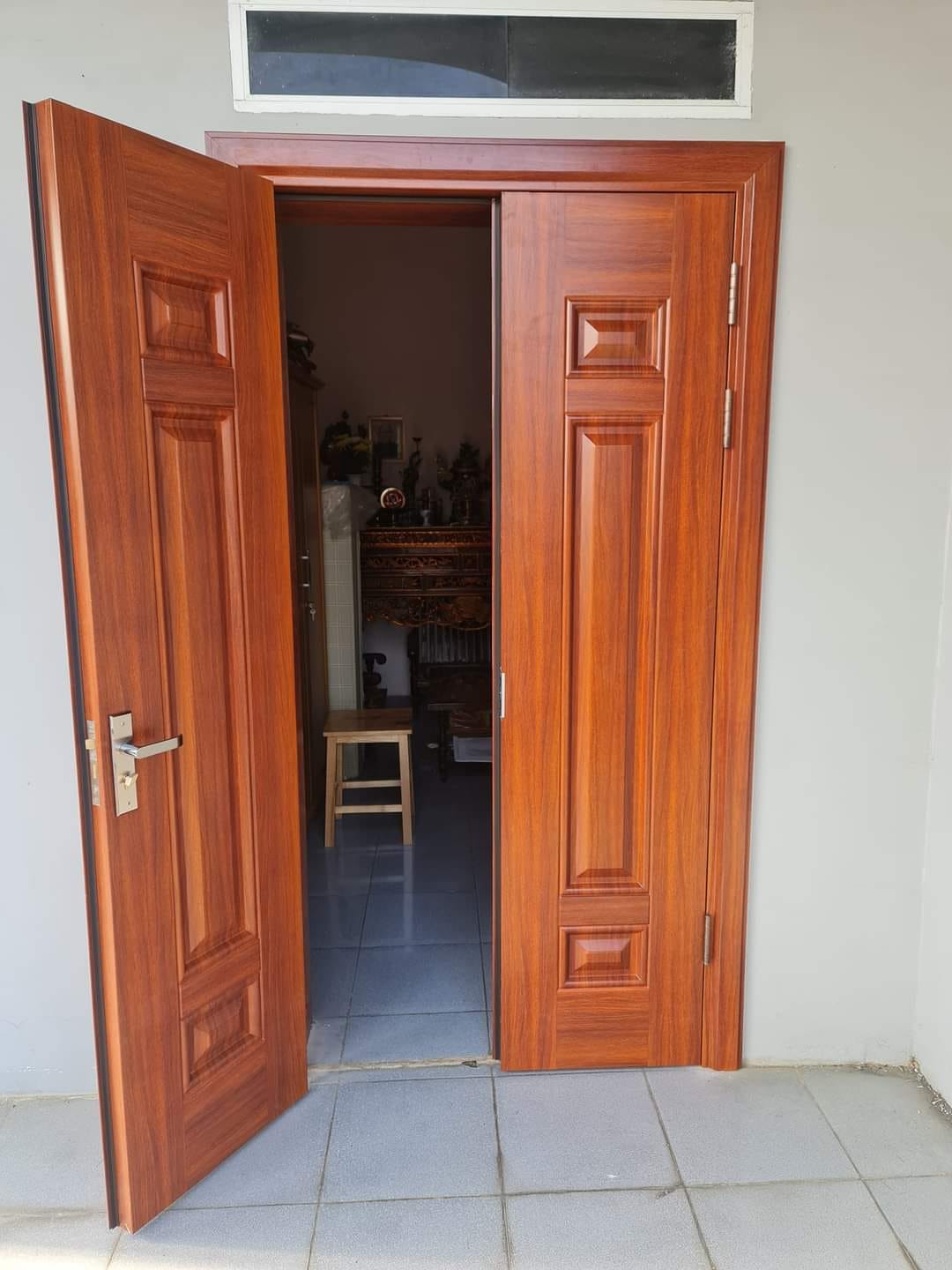 Báo Giá Cửa Thép Vân Gỗ Tại Quận 10 mới nhất hiện nay