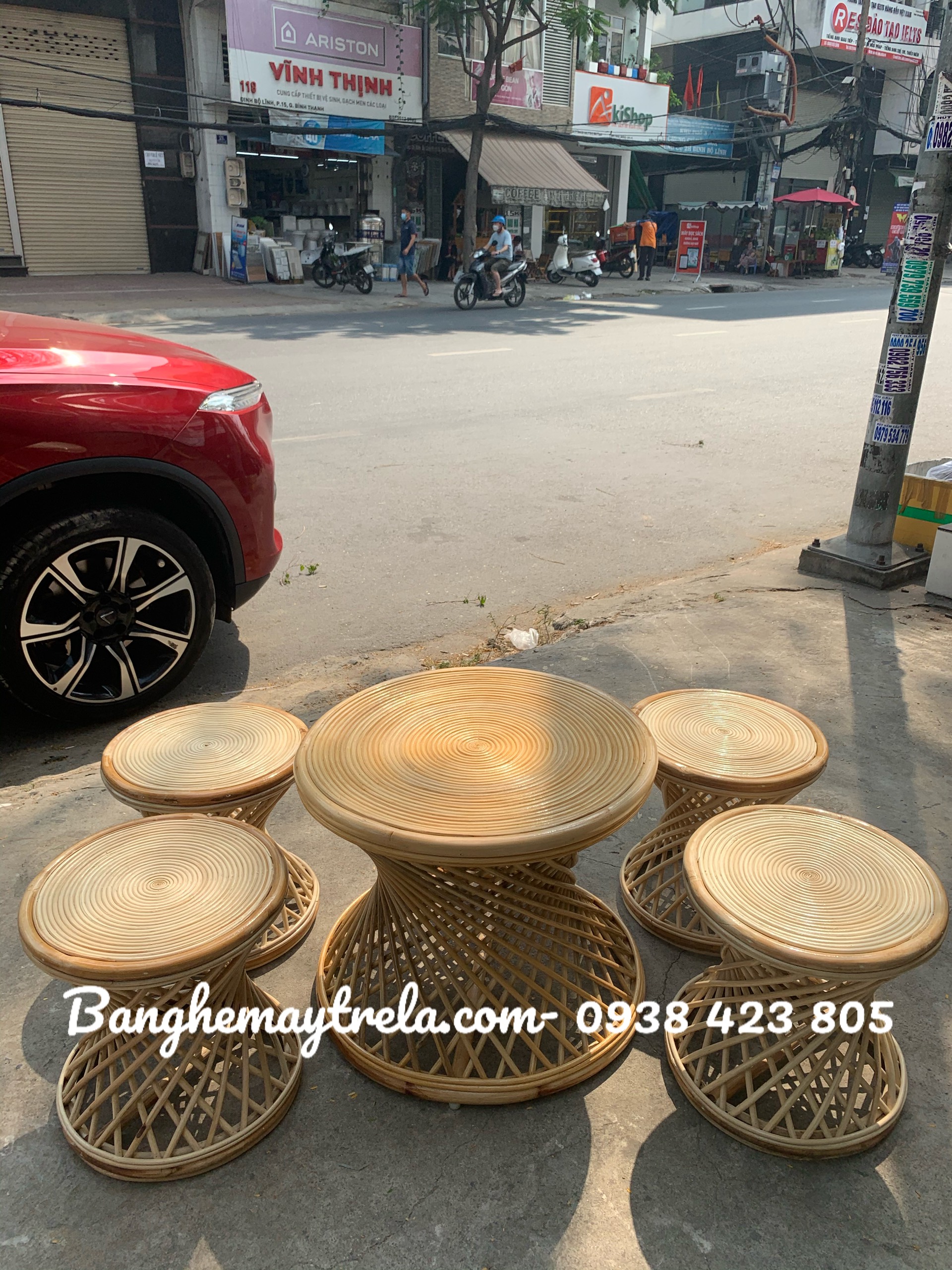 Bàn ghế đôn mây tròn- Ghế đôn mây tự nhiên
