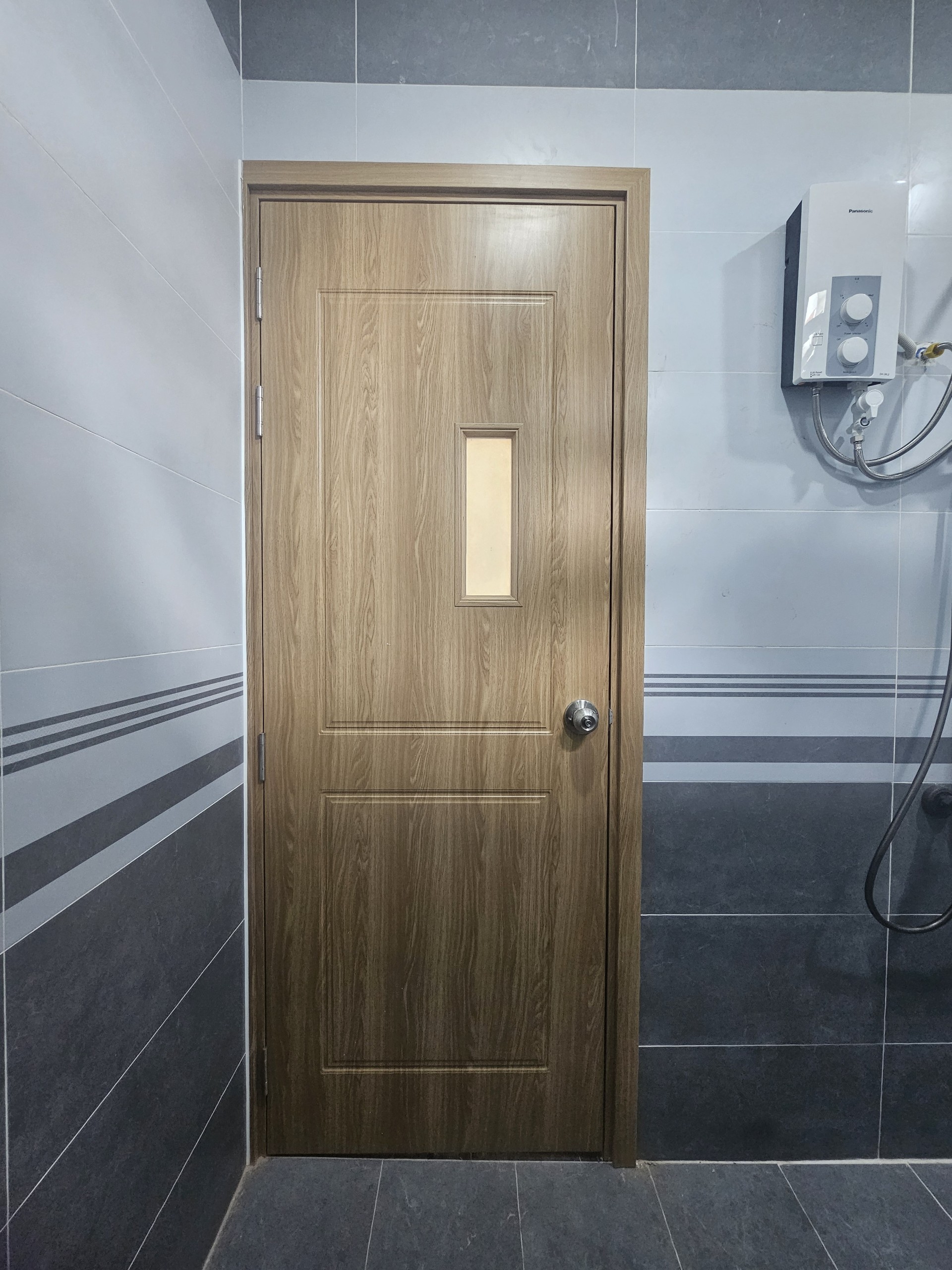 Báo giá cửa nhựa giả gỗ Composite tại Sóc Trăng
