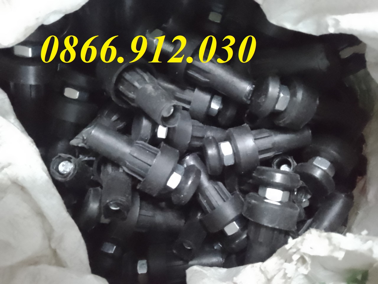 Chân đế nhựa tăng chỉnh cho ống phi 27, 28mm ren M10