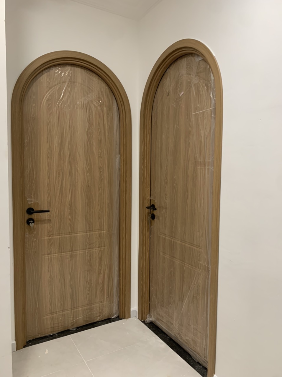 Mẫu cửa vòm nhựa Composite giá rẻ tại Bình Dương