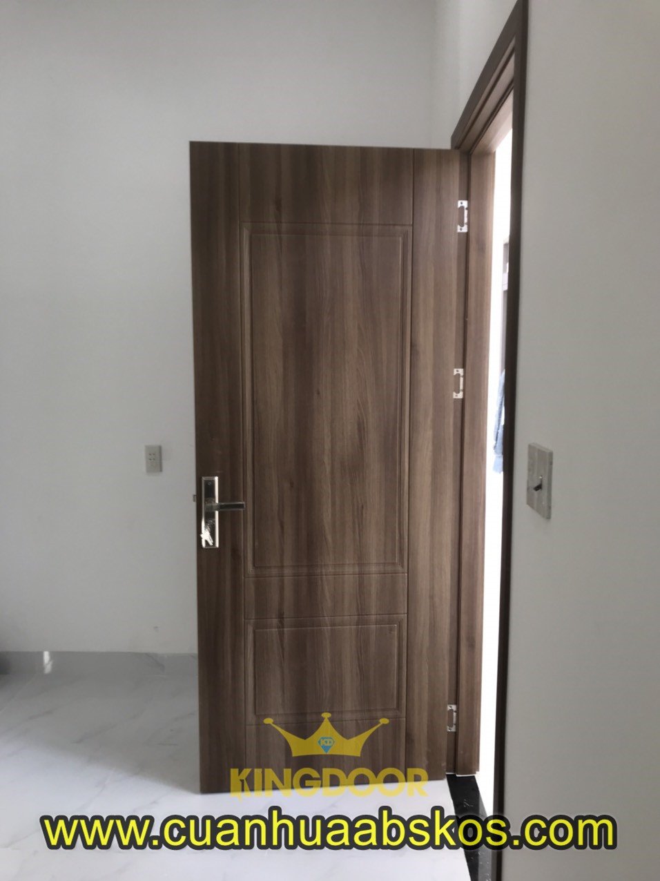 Cửa nhựa ABS tại tân uyên _ Bình dương { Mẫu Cửa Nhựa đẹp }