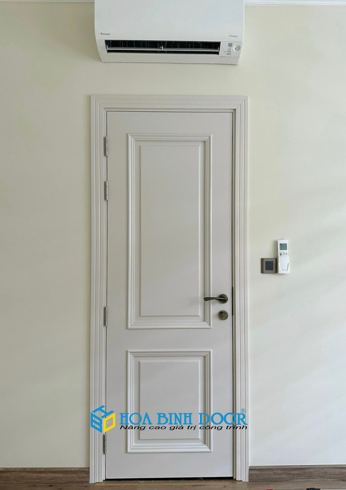 Cửa gỗ công nghiệp HDF Veneer đẹp tại Vũng Tàu