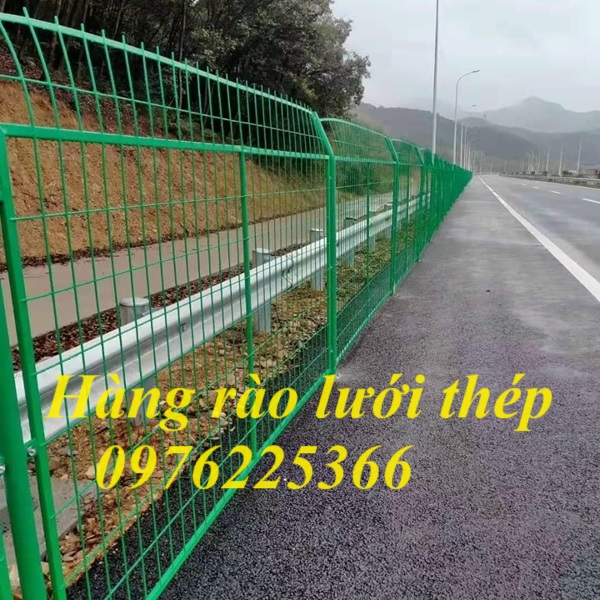 Thi công hàng rào lưới thép, hàng rào mạ kẽm sơn tĩnh điện giá rẻ