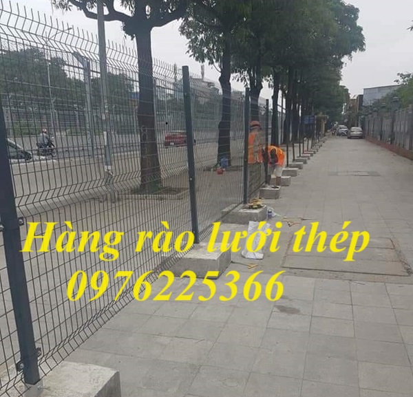 Thi công hàng rào lưới thép, hàng rào mạ kẽm sơn tĩnh điện giá rẻ