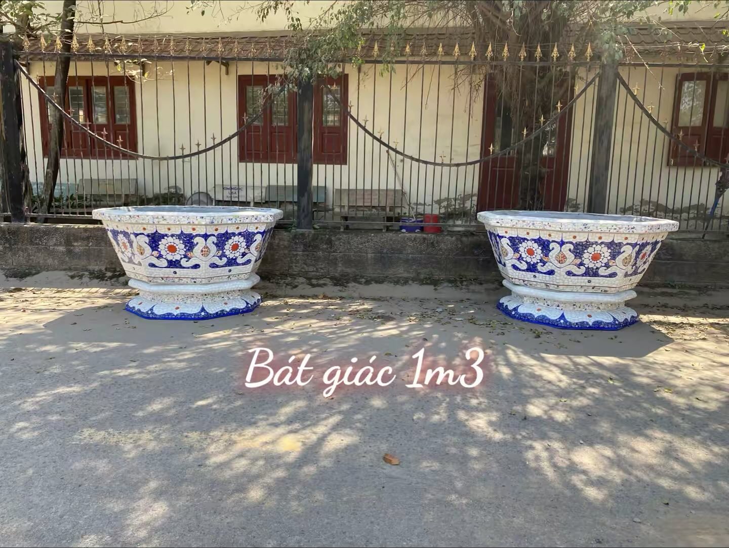 Chậu hoa _ chậu cảnh _ chậu hoa khảm miễng chén dĩa, ghép sành sứ _ ch