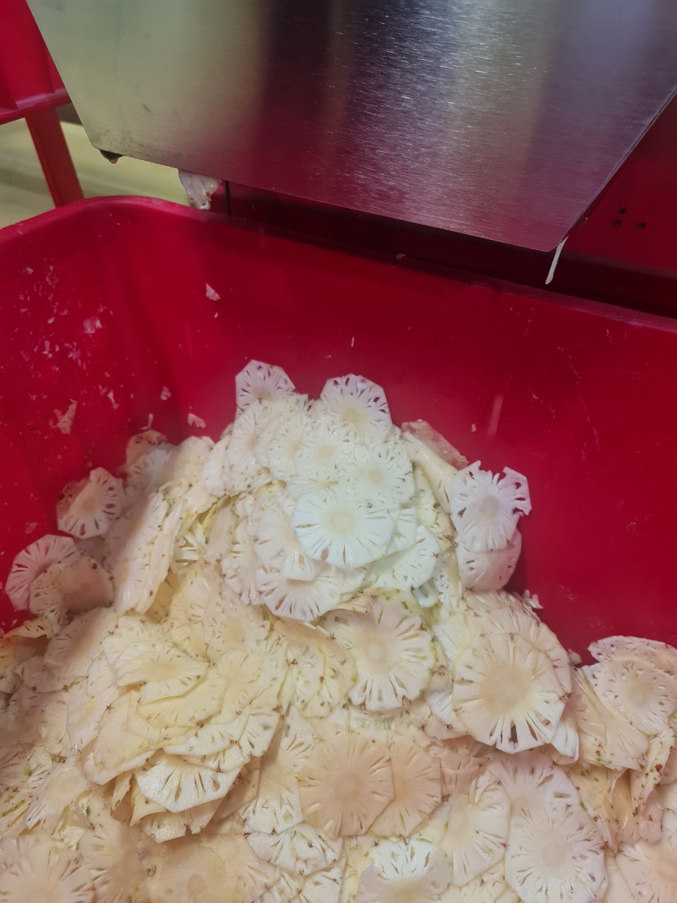 Máy Thái Lát Cấp Tay Được Sản Xuất Bởi Tech Garden