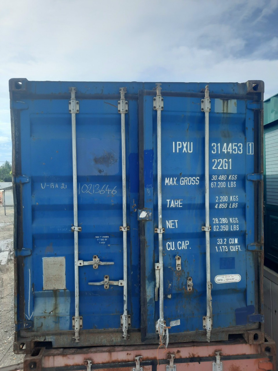 Container khô 20feet thanh lí chất lượng 80-85% 