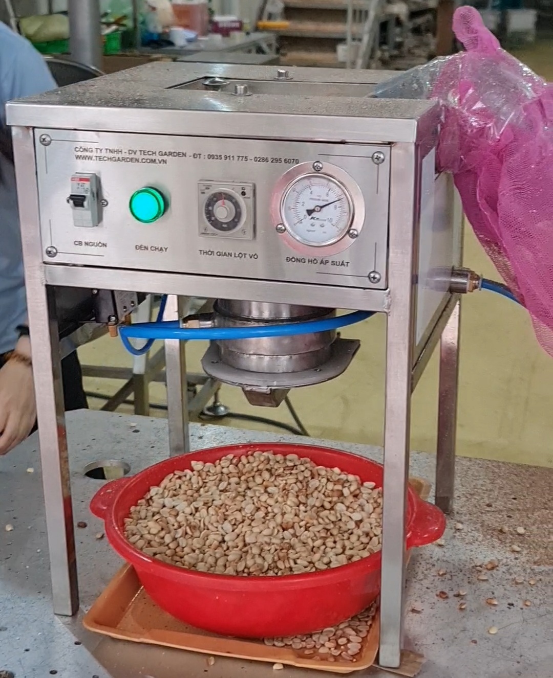 Máy Bóc Vỏ Tỏi, Hành Tự Động Tech Garden