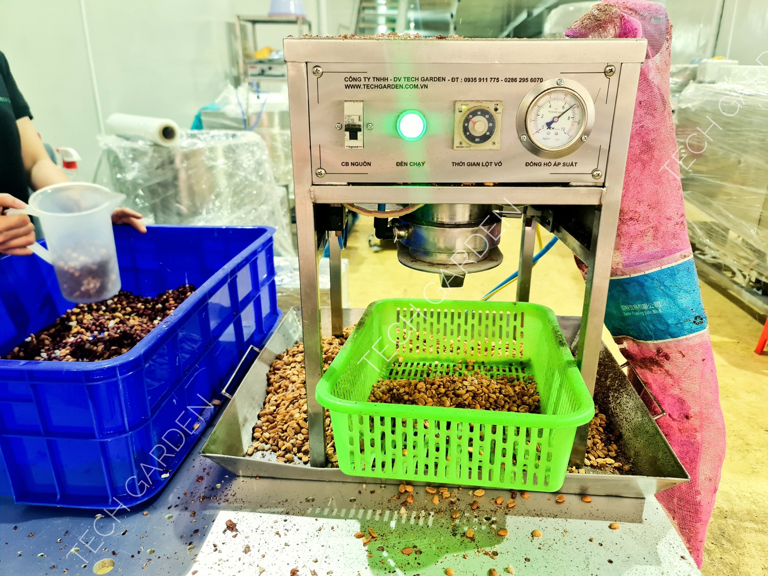 Máy Bóc Vỏ Tỏi, Hành Tự Động Tech Garden