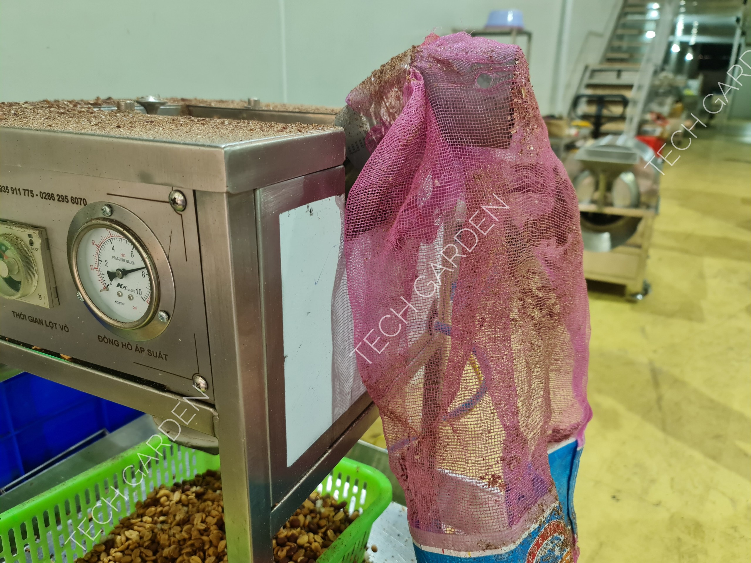 Máy Bóc Vỏ Tỏi, Hành Tự Động Tech Garden