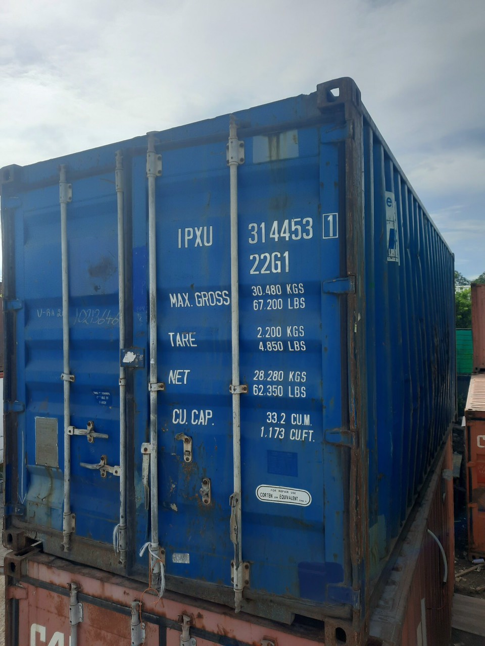 Container khô 20feet đảm bảo kín sáng kín nước sàn chắc đủ tiêu chuẩn