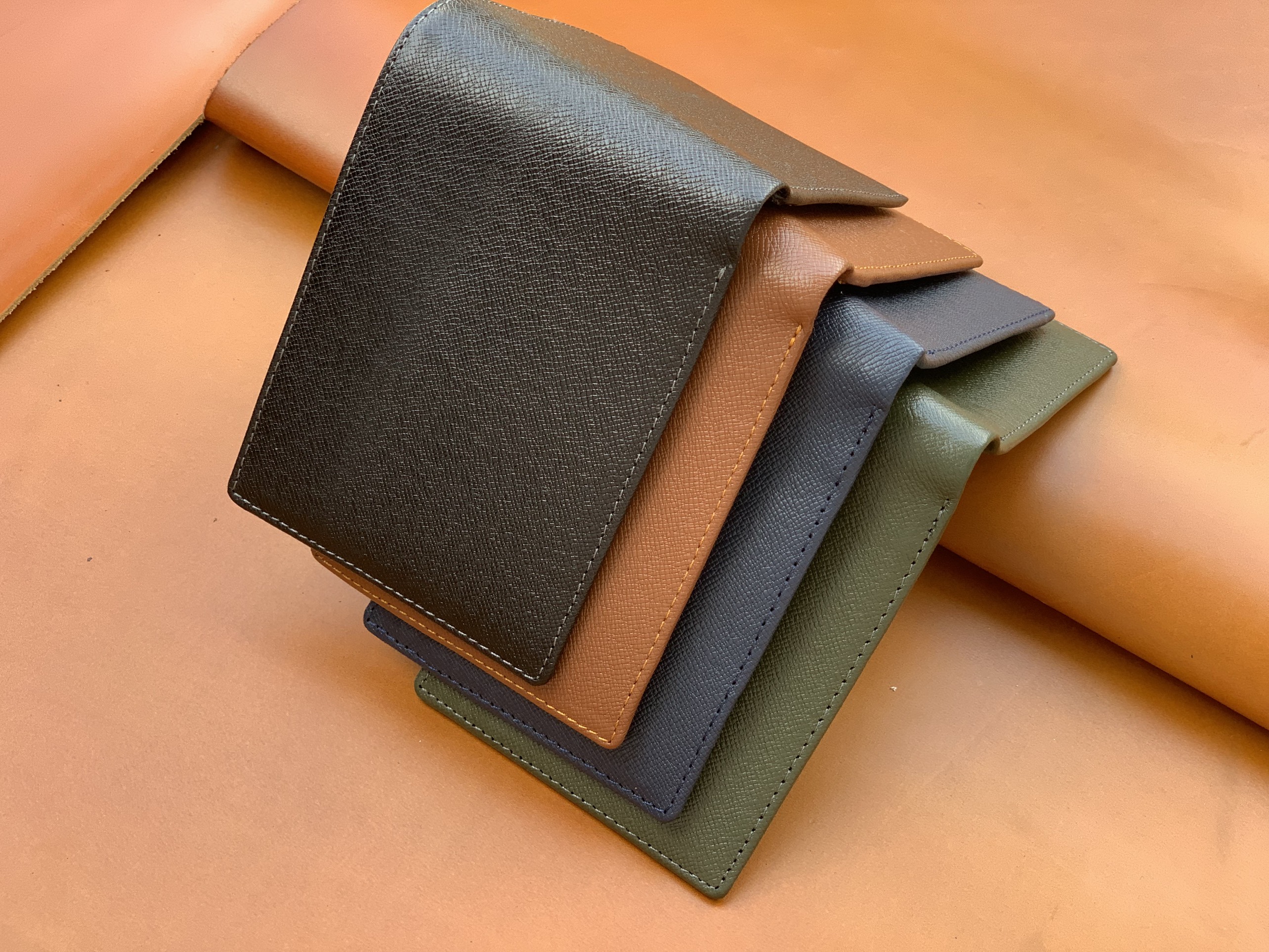 Ví taiga trơ - mẫu ví nam da bò cực đẹp (bán sỉ)