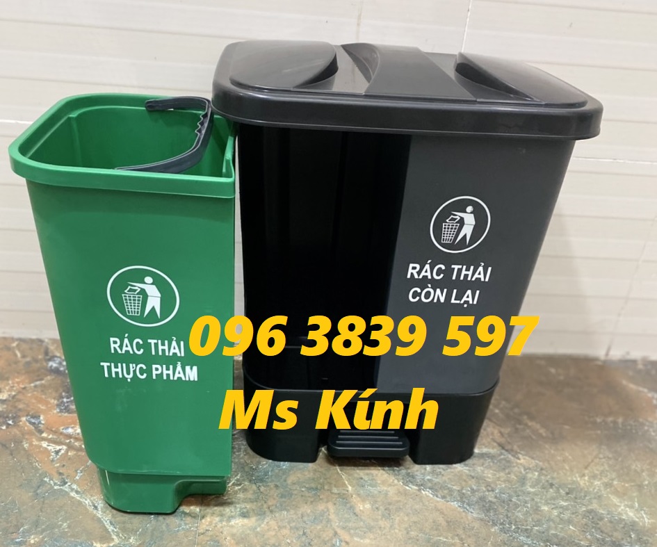 B&aacuten th&ugraveng r&aacutec nhựa 2 ngăn 20 l&iacutet đạp ch&acircn sỉ và lẻ - 0963839597