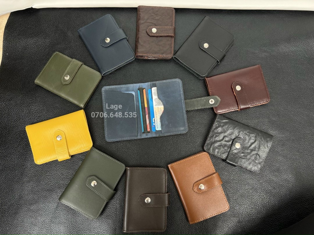 Ví thẻ có nút bấm nhiều màu sắc. Chất da bò xịn 