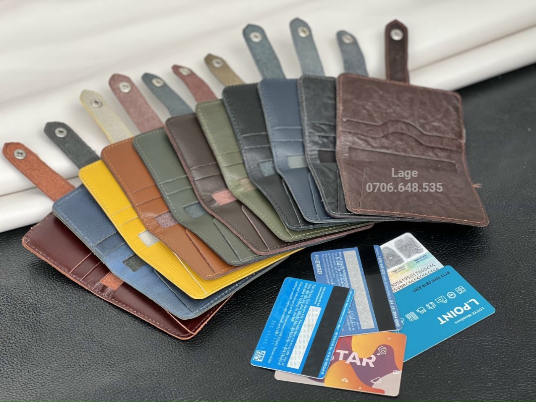 Ví thẻ có nút bấm nhiều màu sắc. Chất da bò xịn 