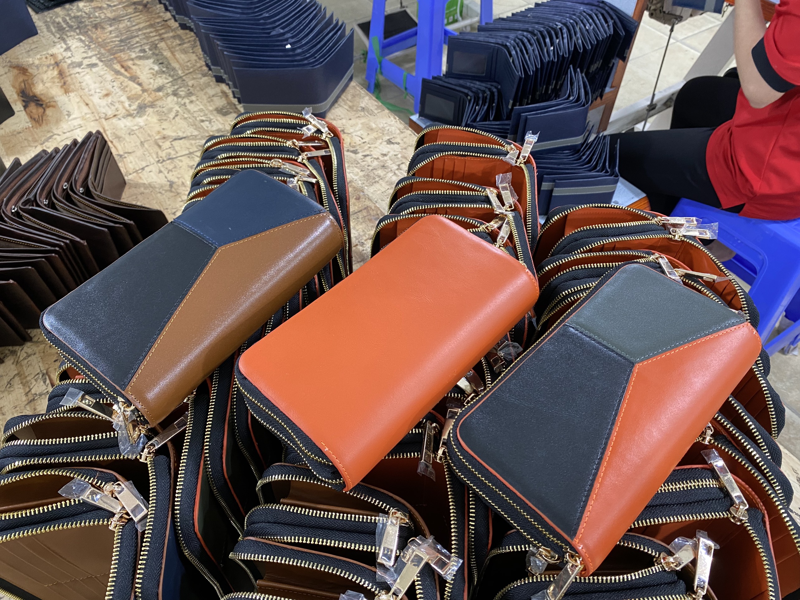 Clutch cầm tay phối màu 2 khoá (giá sỉ tận xưởng)