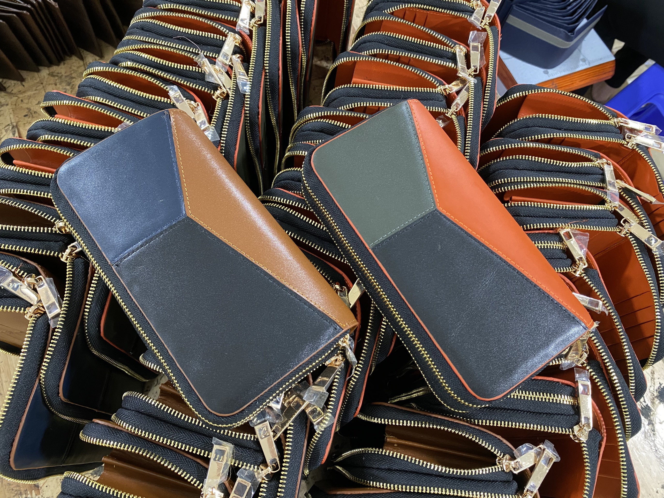 Clutch cầm tay phối màu 2 khoá (giá sỉ tận xưởng)