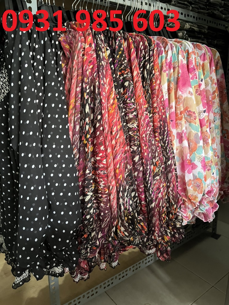 BÁN LÔ ĐẦM THUN FOREVER 21 KIỂU HOA TUYẾT XUẤT DƯ, GIÁ RẺ