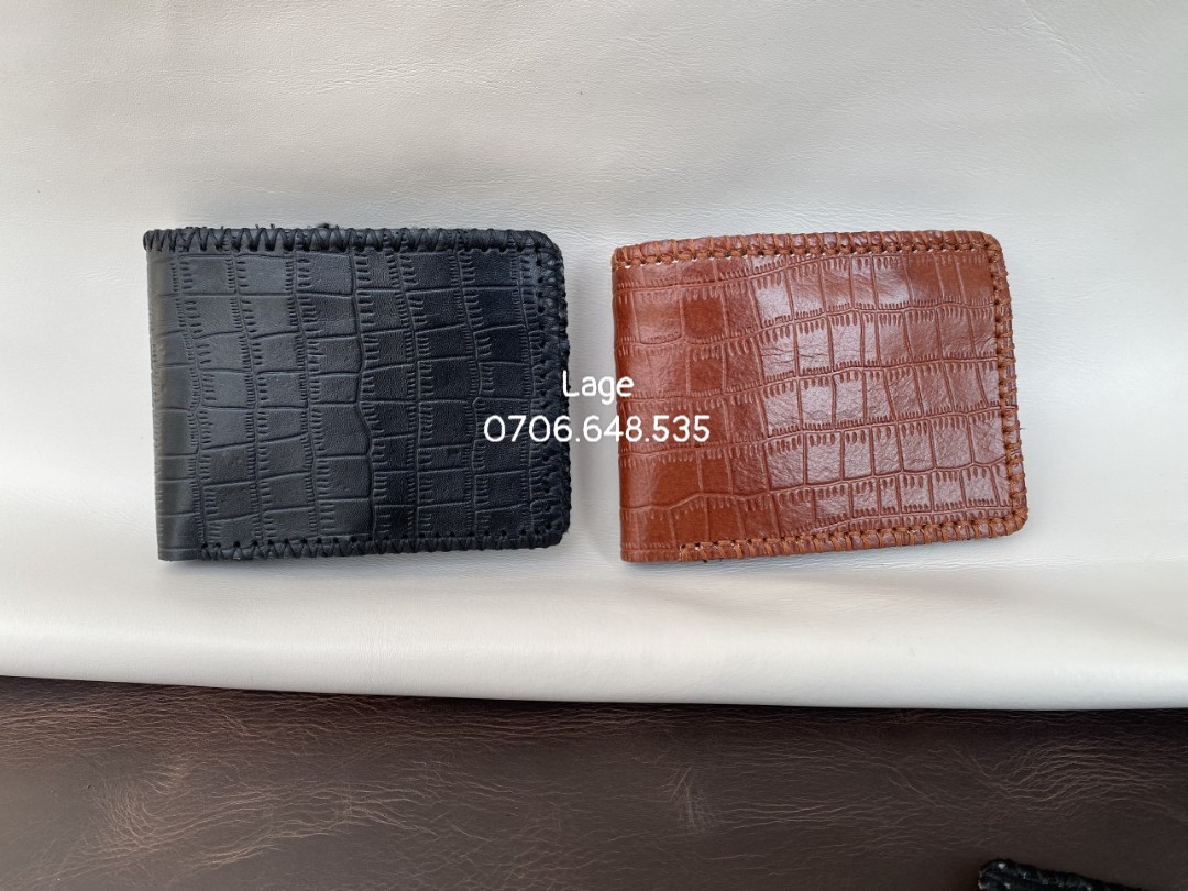 ví da bò dập vân cá khâu viền, xài cực bền