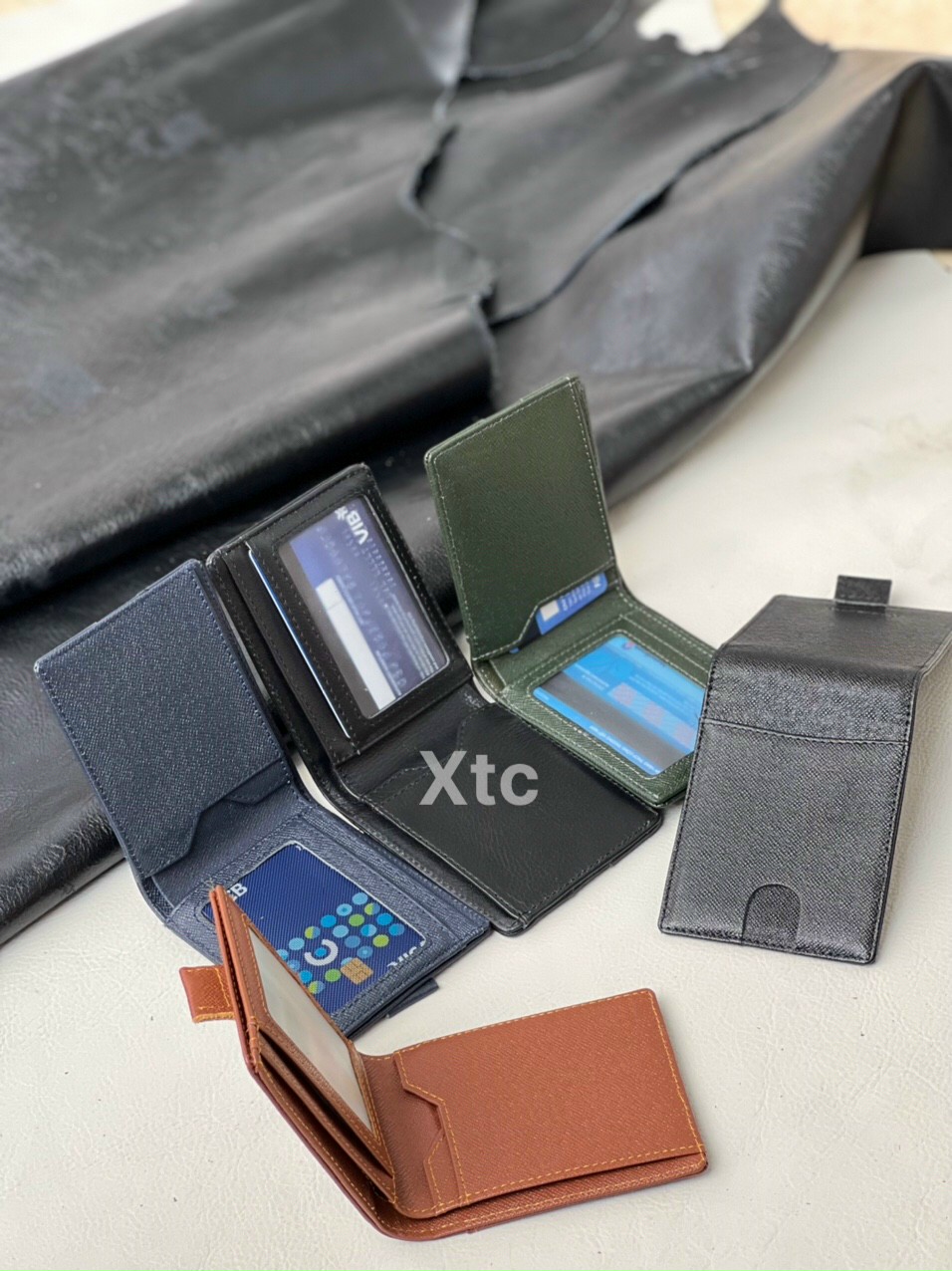 xưởng làm phụ kiện bằng da cao cấp, túi xách da