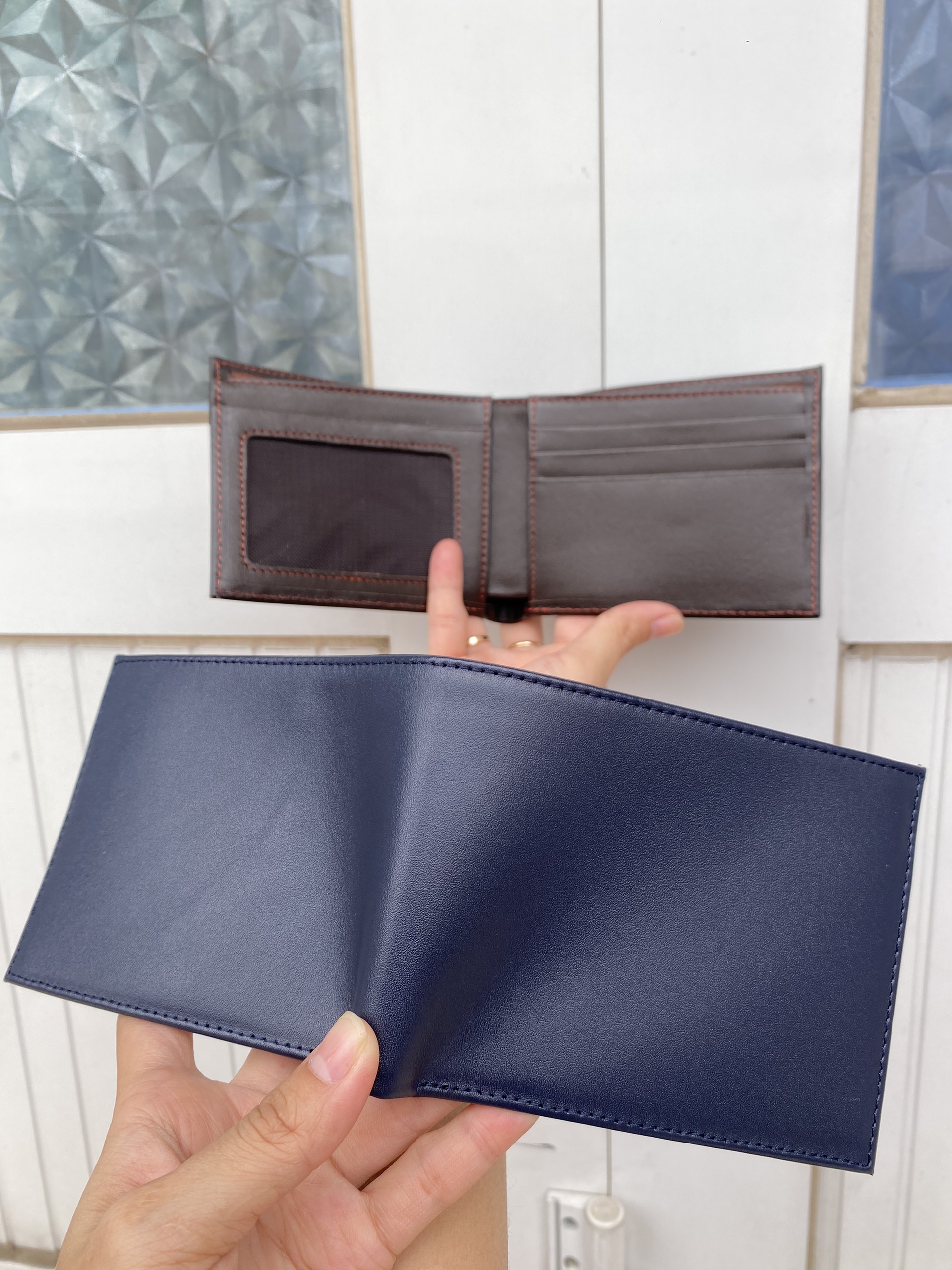 Ví da bò giá xưởng tận xưởng sản xuất 8x