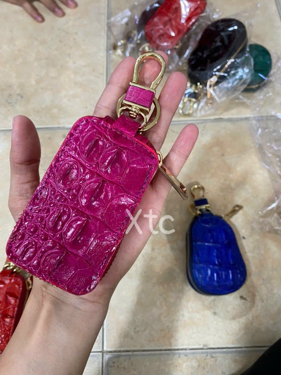MÓC KHÓA DA CÁ SẤU THẬT,GIÁ TẬN XƯỞNG,KHÔNG QUA TRUNG GIAN