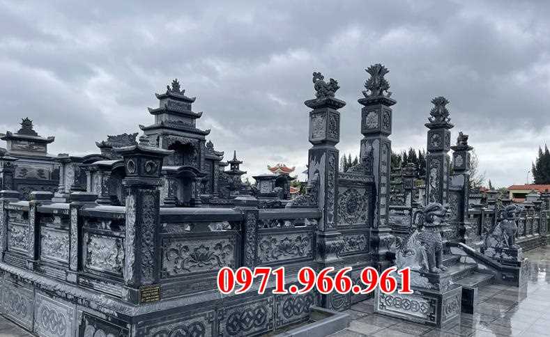 Mẫu lăng mộ đá tự nhiên nguyên khối đẹp bán tại Bình Thuận để tro cốt