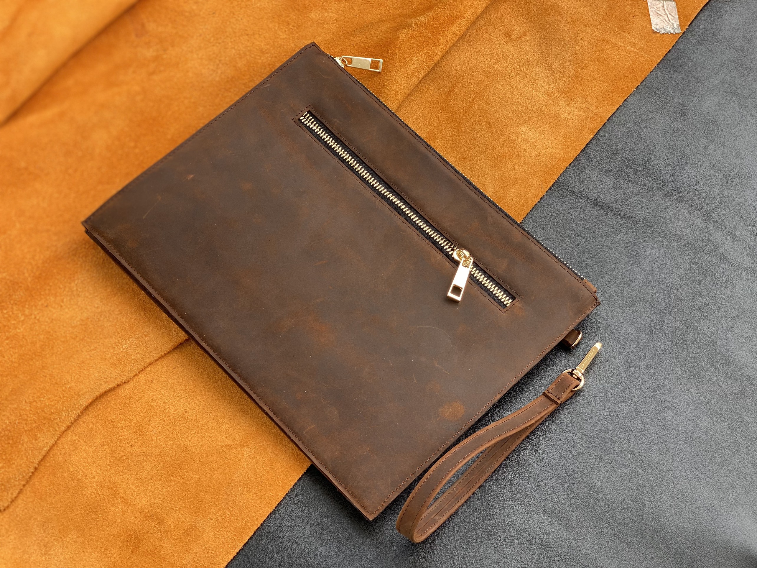 Clutch da bò DUPO - Da thật bảo hành 2 năm