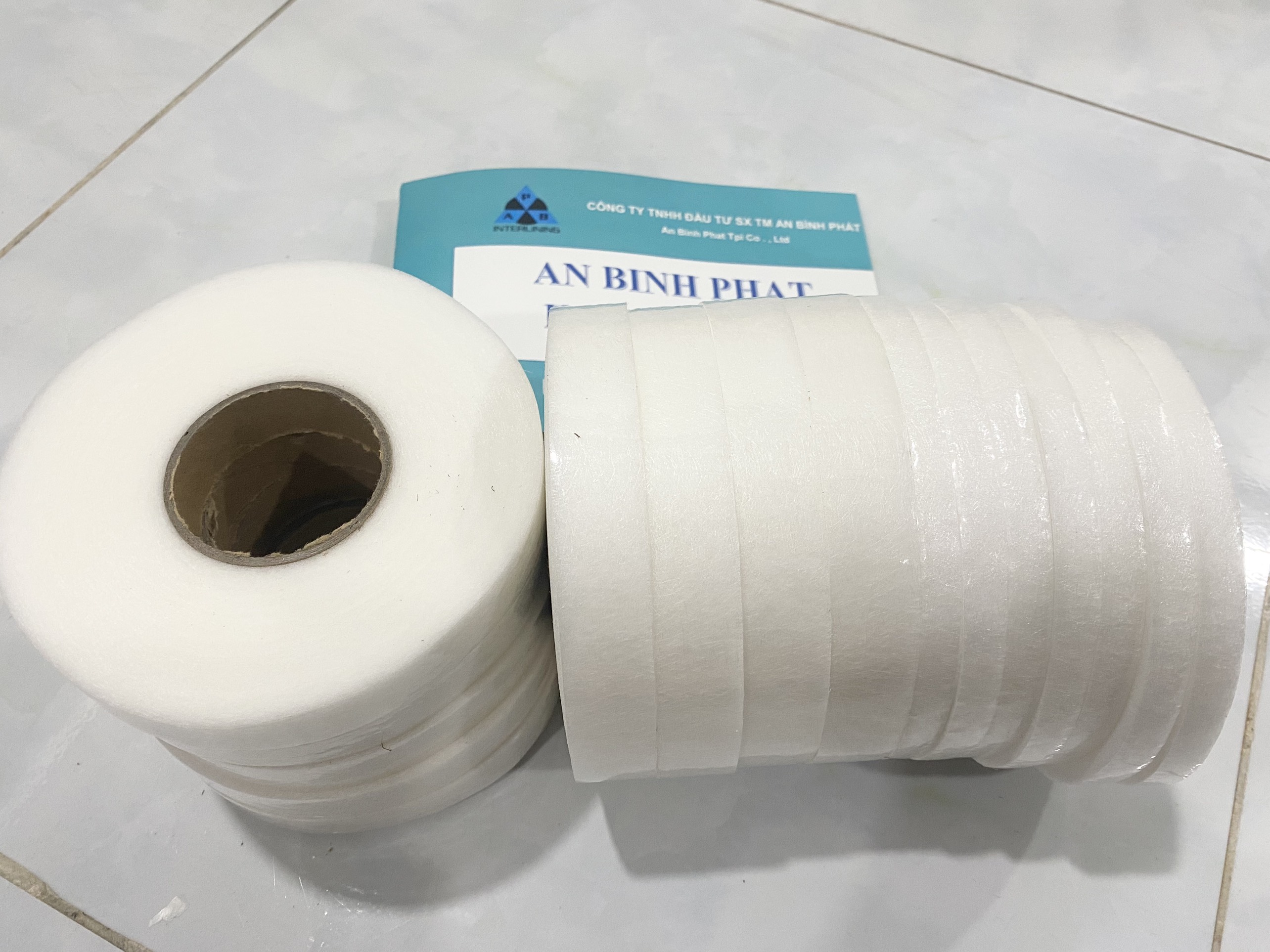 TPHCM - Sỉ lẻ keo tan nhiệt cắt sẵn cuộn 1cm, 2cm