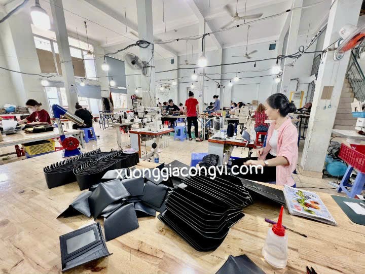NGUỒN HÀNG DỒ DA  GIÁ SỈ TẠI XƯỞNG,KHÔNG QUA TRUNG GIAN