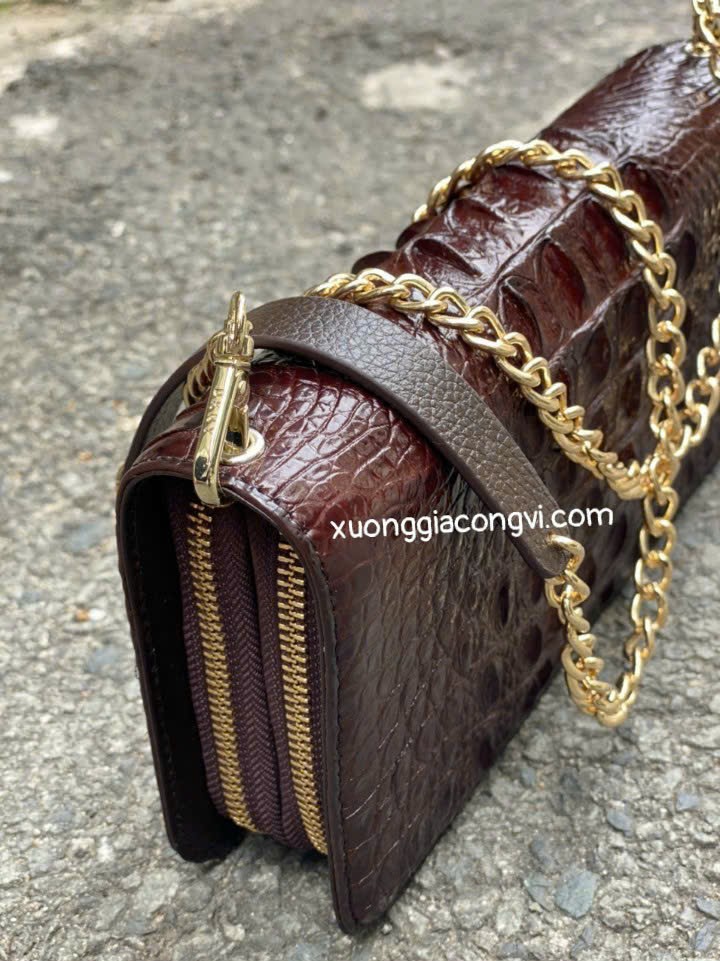 lên lô clutch cá sấu cao cấp có dây đeo giá tận xưởng