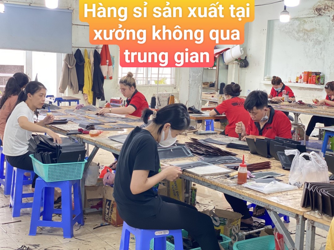 Xưởng sản xuất ví da HCM - Clutch Nappa 1 khóa