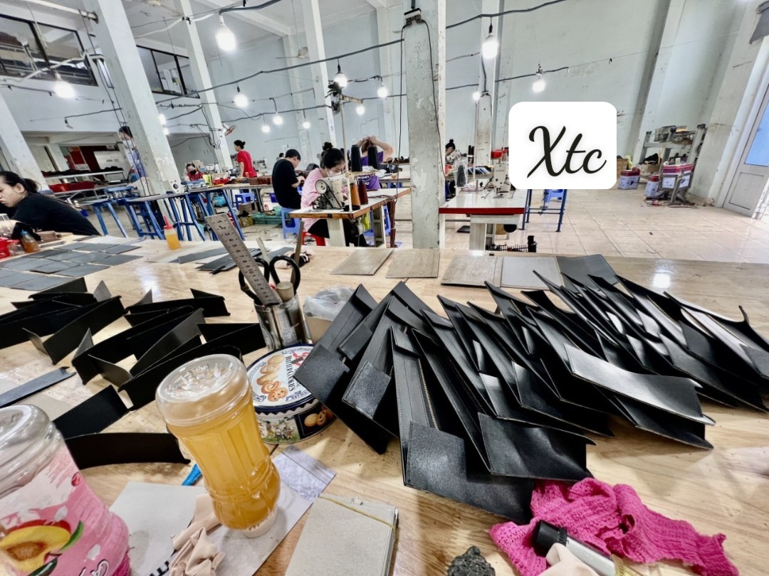 Tuyển sỉ - nhà phân phối sản phẩm đồ da