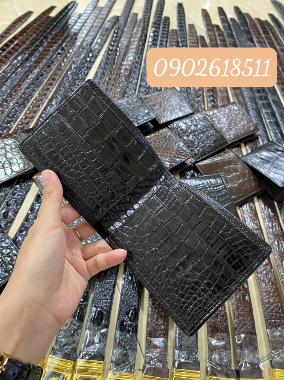 Ví cá sấu 2 mặt - Hàng có sẵn tại xưởng