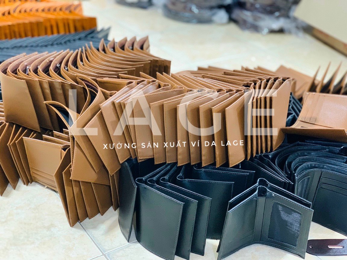 Xưởng sản xuất ví da lage - giá sỉ tận gốc