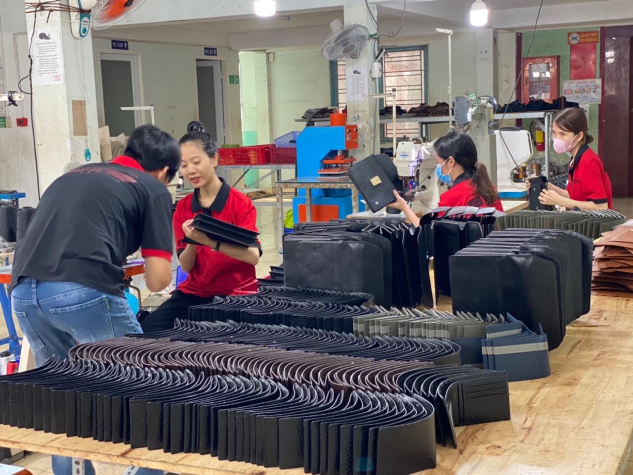 Bạn cần tìm nguồn sỉ tận xưởng không qua trung gian