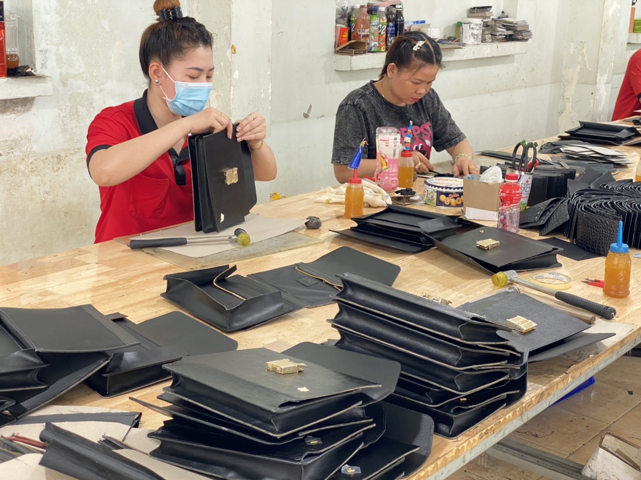 Bạn cần tìm nguồn sỉ tận xưởng không qua trung gian