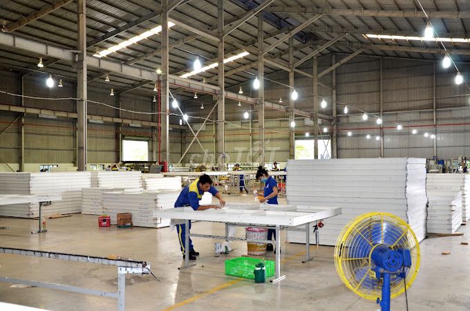 Tuyển Công Nhân sản xuất các sản phảm nhôm kính tại nhà máy