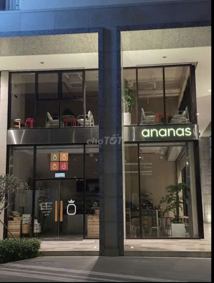 Quán trái cây, sinh tố Ananas tuyển Nv Full time - Part time