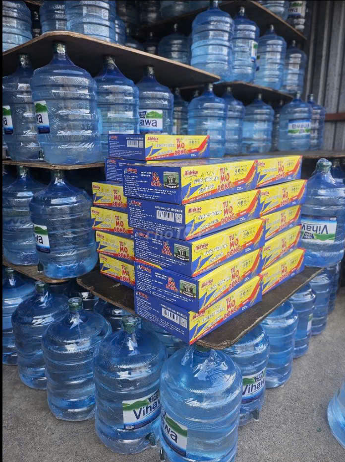 Tuyển 2 tài xế xe máy và 2 tài xế xe tải nhỏ giao nước bình 19L